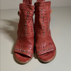 A.S.98 Coral Studded Fair Winds Moraine Open Toe Studded Sandals sz 39 US 8.5/9